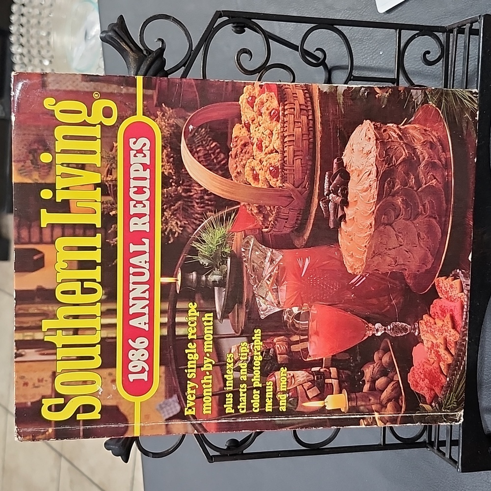 1986 SOUTHERN LIVING ANNUAL RECIPES COOKBOOK